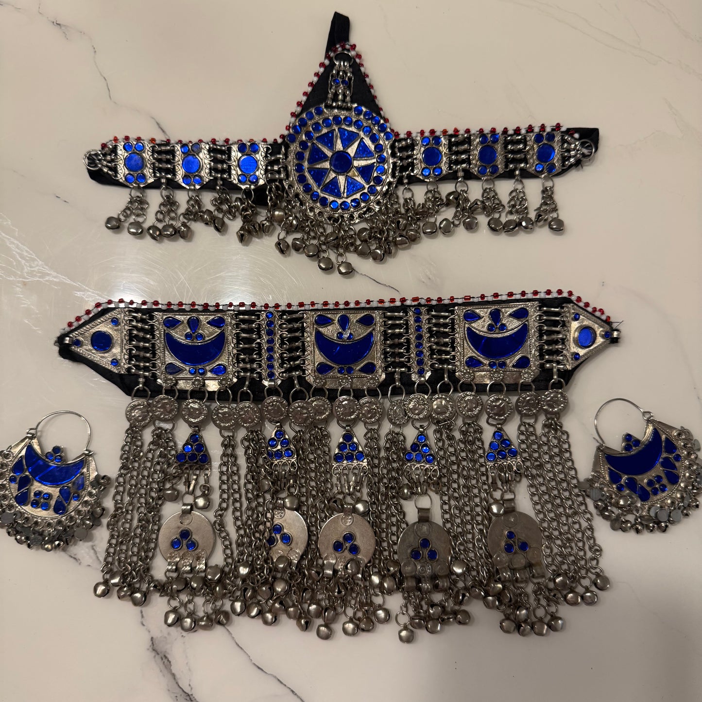 Moon set in dark blue - مهتاب